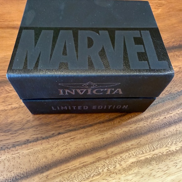Invicta Marvel Limited Edition Watch - Picture 7 of 9